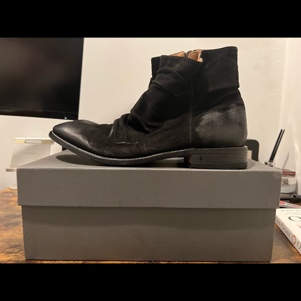 Morrison Sharpei John Varvatos Suede Boots Size 11 Brand New Made in Italy